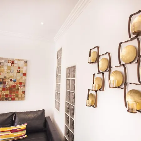 Bairro Alto Nicely Renovated Flat!