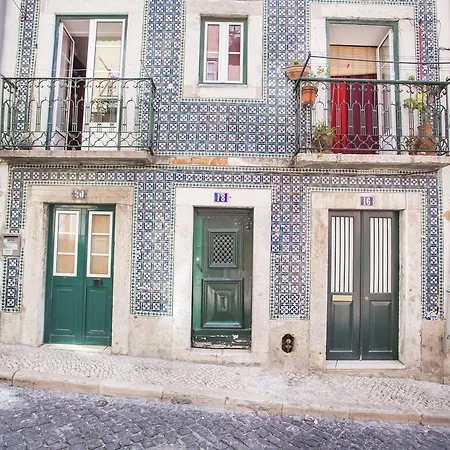 Bairro Alto Nicely Renovated Flat!